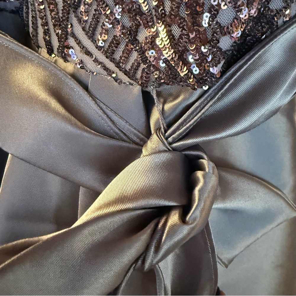 R&M Richards Satin Bow Cocktail Dress High Low NWT Size 12 Mother Of The Bride - Picture 9 of 9